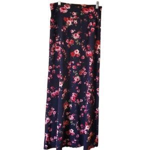 Got Style USA Womans Navy Floral‎ Maxi Skirt Size Medium